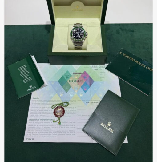 Rolex Submariner Date Certified Kermit ghiera verde del 2007 full set top condition con documenti scatola - Image 2