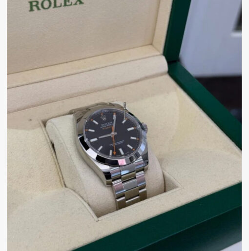 Rolex Milgauss Certified Nero black del 2008 full set top condition con documenti e scatola Rolex - Image 4