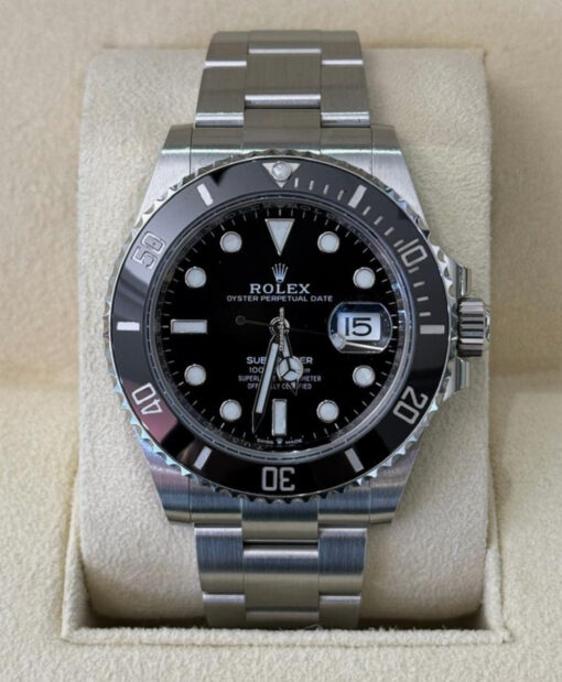 Rolex Submariner Date Certified 41mm del 2023 full set excellent condition con documenti e scatola Rolex