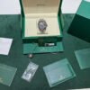 Rolex Sky-Dweller nero NUOVO 2025 full set con documenti e scatola Rolex