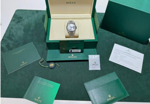 Rolex Datejust 36 Wimbledon NUOVO 2025 Febbraio Jubilee full set con documenti e scatola Rolex - Image 2