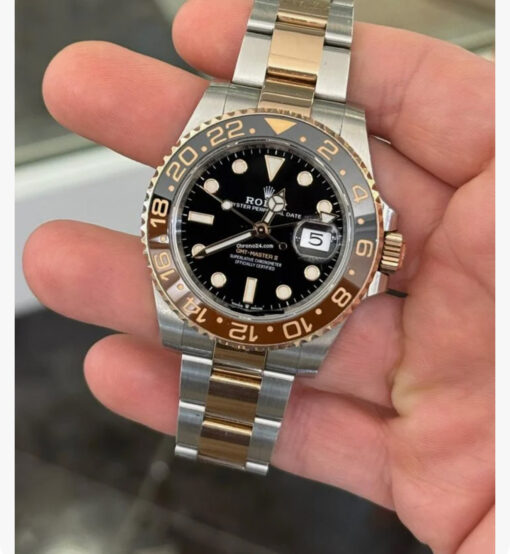 Rolex GMT-Master II Certified Rootbeer del 2020 full set top condition con documenti e scatola Rolex - Image 4