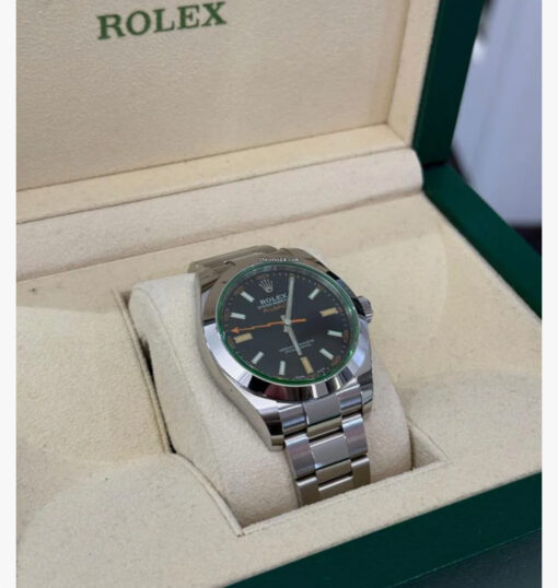 Rolex Milgauss Certified del 2020 Italia vetro verde quadrante nero full set top condition con documenti - Image 3