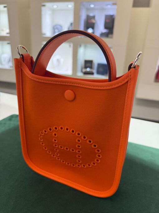 Hermès mini evelyn in tessuto arancio  2025 - Image 4