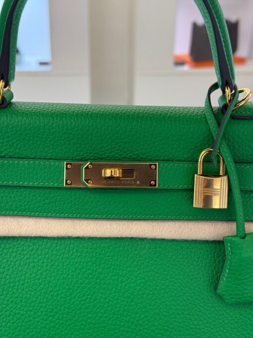 Borsa Hermès kelly 28 retourne togo clemence taurillon hardware dorato NUOVA color Verde bambù full set con scontrini e scatole FULL STICKERS - Image 4