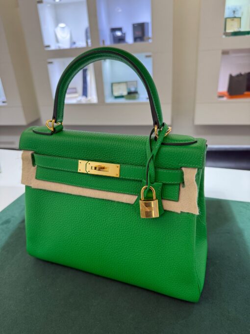 Borsa Hermès kelly 28 retourne togo clemence taurillon hardware dorato NUOVA color Verde bambù full set con scontrini e scatole FULL STICKERS - Image 3