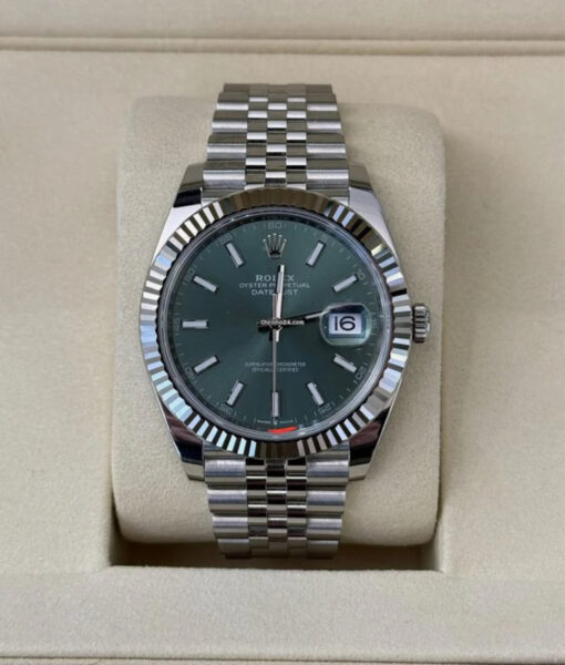 Rolex Datejust 41 NUOVO 2025 Italia jubilee verde green menta full set con documenti e scatola