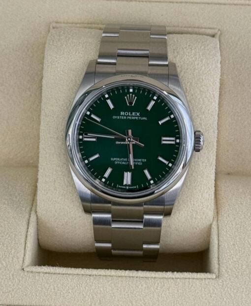 Rolex Oyster Perpetual 36 NUOVO 2025 green verde full set con documenti e scatola Rolex
