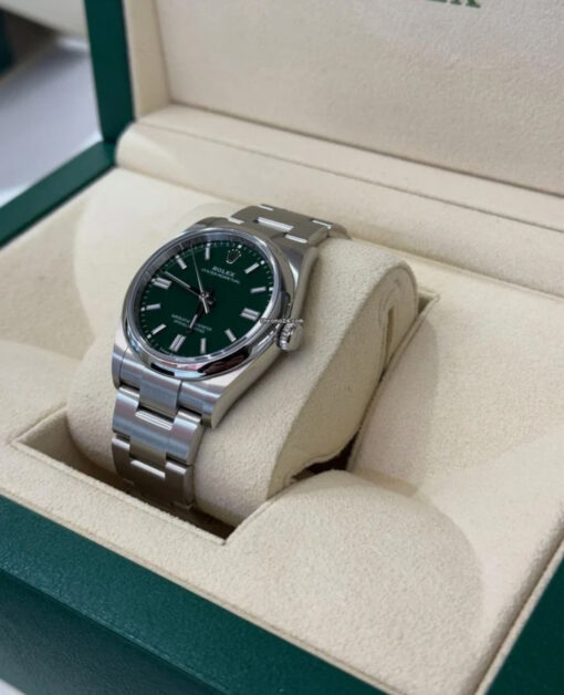 Rolex Oyster Perpetual 36 NUOVO 2025 green verde full set con documenti e scatola Rolex - Image 3