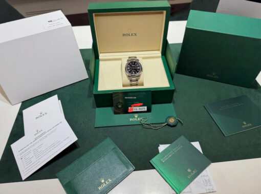Rolex Oyster Perpetual 41 nero NUOVO 2025 Marzo full set con documenti e scatola Rolex - Image 2