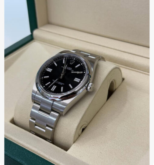 Rolex Oyster Perpetual 41 nero NUOVO 2025 Marzo full set con documenti e scatola Rolex - Image 4