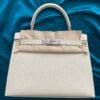 Hermès Kelly 28 sellier veau  pellame epsom NUOVA 2025 Maggio seriale K color Craie panna con hardware palladio