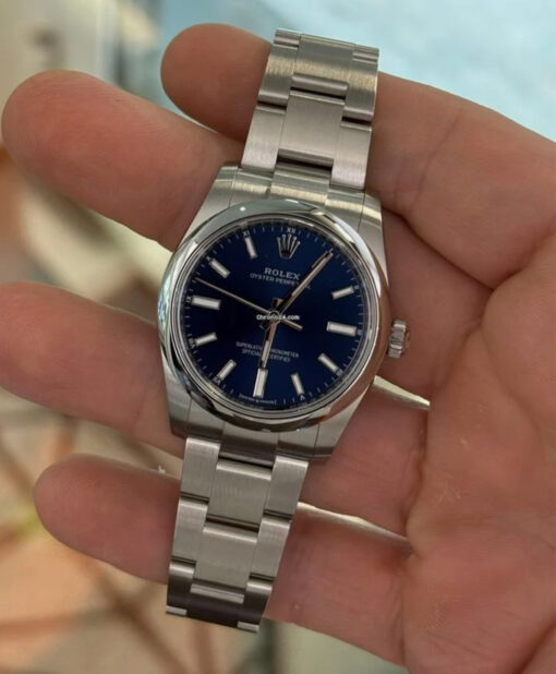 Rolex Oyster Perpetual 34 blu del 2025 NUOVO full set con documenti e scatola Rolex - Image 4