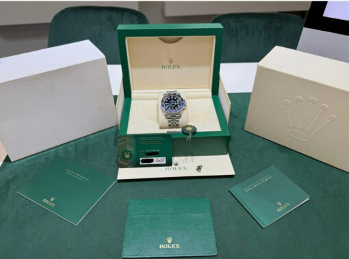 Rolex GMT-Master II NUOVO 2025 Italia Jubilee Batman Batgirl full set con documenti e scatola - Image 2