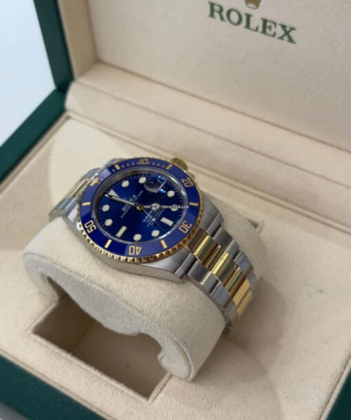 Rolex Submariner Date del 2024 blu acciaio oro full set top condition con documenti e scatola - Image 4