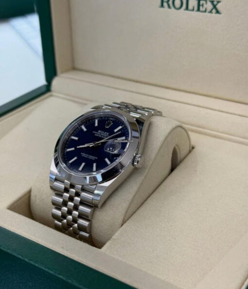 Rolex Datejust 41 NUOVO 2025 Jubilee quadrante blu full set con documenti e scatola Rolex - Image 3