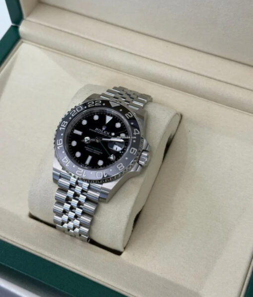 Rolex GMT-Master II NUOVO 2025 Jubilee Italia full set con documenti scatola Bruce wayne - Image 4