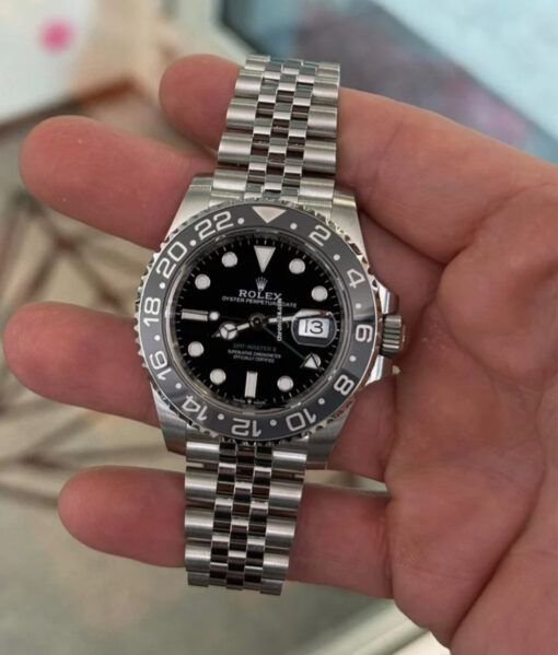 Rolex GMT-Master II NUOVO 2025 Jubilee Italia full set con documenti scatola Bruce wayne - Image 5