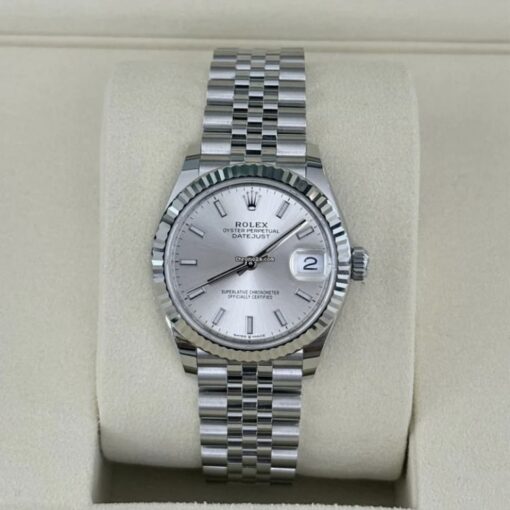 Rolex Datejust 31 NUOVO Giugno 2025 Jubilee quadrante argentè full set con documenti e scatola