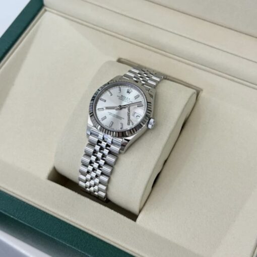 Rolex Datejust 31 NUOVO Giugno 2025 Jubilee quadrante argentè full set con documenti e scatola - Image 4
