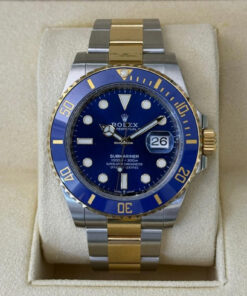 Rolex Submariner Date del 2021 blu acciaio oro full set excellent condition documenti e scatola
