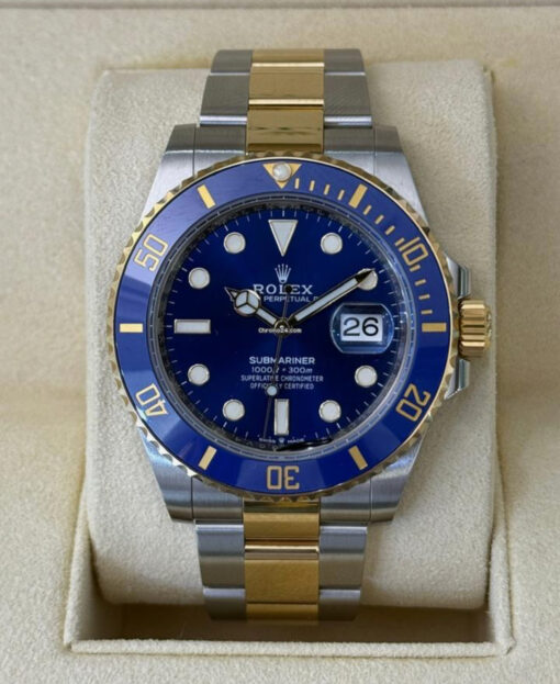 Rolex Submariner Date del 2021 blu acciaio oro full set excellent condition documenti e scatola