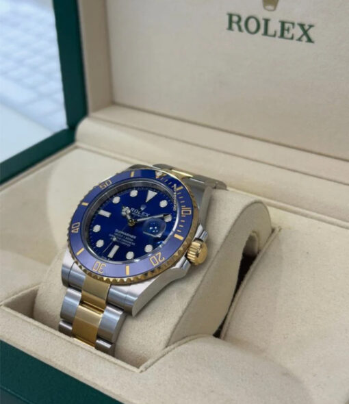 Rolex Submariner Date del 2021 blu acciaio oro full set excellent condition documenti e scatola - Image 4