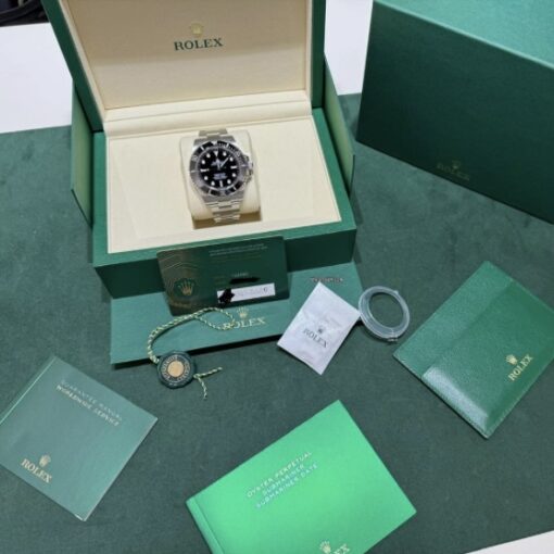 Rolex Submariner (No Date) No-date Aprile 2025 new model full set con documenti e scatola Rolex - Image 4