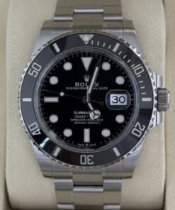 Rolex Submariner Date NUOVO 2025 Giugno 41mm new model full set documenti e scatola