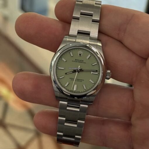 Rolex Oyster Perpetual 31 Pistachio NEW MODEL 2025 NUOVO Italia full set con documenti - Image 4