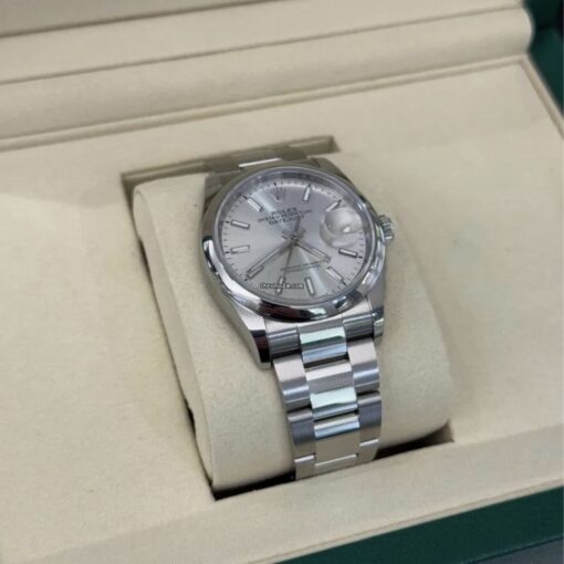 Rolex Datejust 36 quadrante argento NUOVO 2025 Giugno Oyster full set con documenti e scatola - Image 2