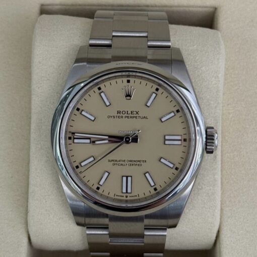 Rolex Oyster Perpetual Stainless Dial NUOVO (2025) Giugno quadrante beige dial full set