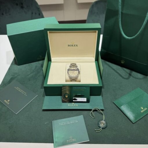 Rolex Oyster Perpetual Stainless Dial NUOVO (2025) Giugno quadrante beige dial full set - Image 2
