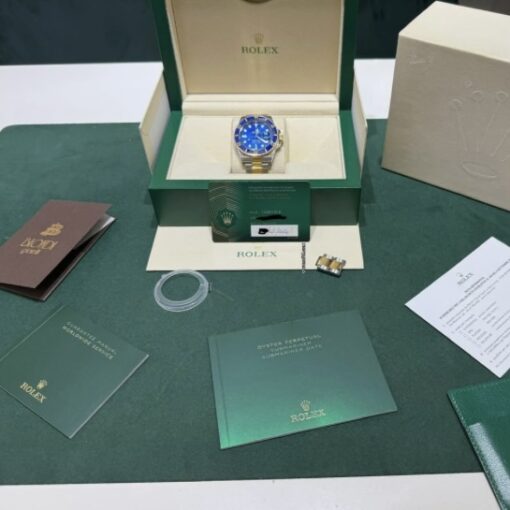 Rolex Submariner Date del 2020 card verde Italia full set acciaio oro blu full set top condition - Image 2