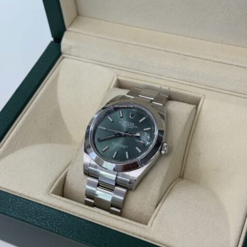 Rolex Datejust 41 Verde menta green NUOVO full stickers full pellicole full set con documenti - Image 3