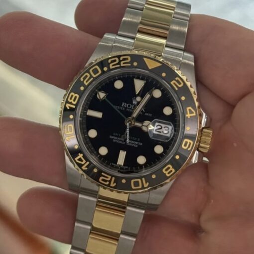 Rolex GMT-Master II del 2010 acciaio oro full set top condition con documenti e scatola Rolex - Image 3