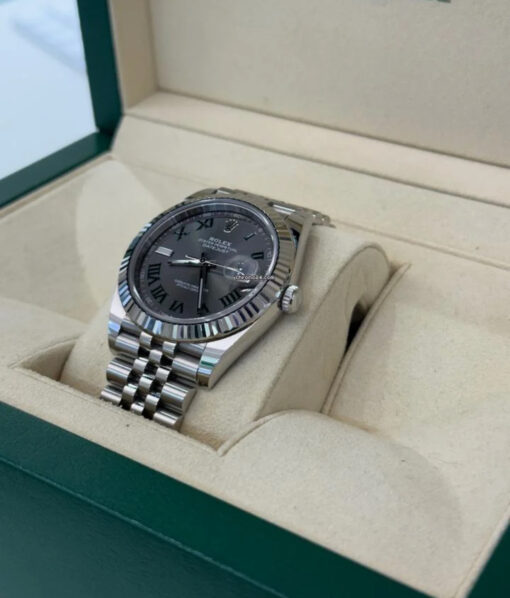 Rolex Datejust 41 Wimbledon del 2020 Jubilee full set top condition con documenti e scatola - Image 4