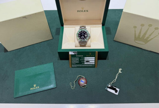 Rolex Submariner Date Kermit del 2010 Italia full set top condition con documenti e scatola Rolex - Image 2