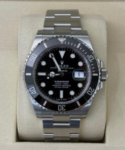Rolex Submariner Date 41mm NUOVO 2025 Luglio Italia full set con documenti e scatola Rolex