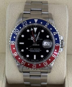 Rolex GMT-Master Pepsi del 1995 Italia full set top condition con documenti e scatola