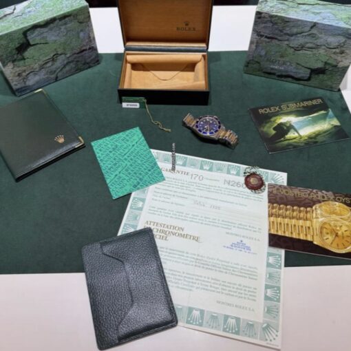 Rolex Submariner Date blu acciaio oro giallo del 1995 Italia full set top condition - Image 2