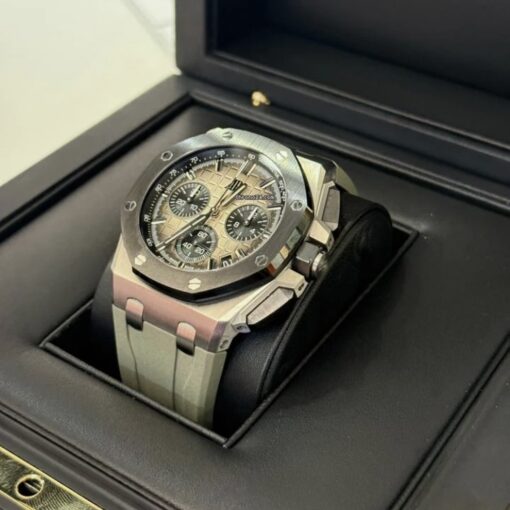 Audemars Piguet Royal Oak Offshore Chronograph 43mm smoked dial ( taupe ) del 2023 full set top condition - Image 3