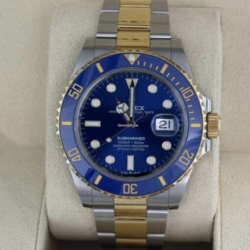 Rolex Submariner Date blu del 2022 Italia full set acciaio oro top condition con documenti