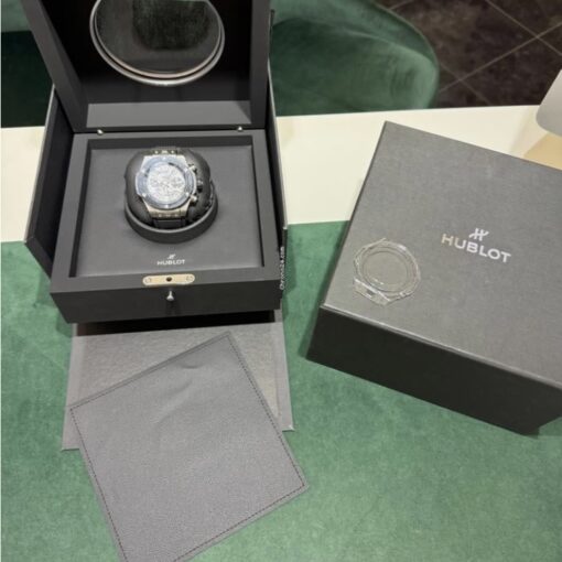 Hublot Big Bang Unico 44mm titanium ceramic scheletrato del 2024 full set mai indossato - Image 2