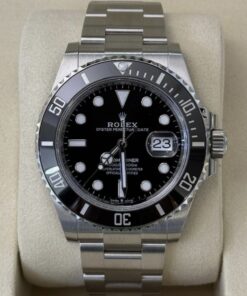 Rolex Submariner Date 41mm NUOVO 2025 Agosto Italia full set con documenti e scatola Rolex