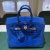 WhatsApp Image 2025-07-31 at 17.39.51 (4) Hermès Birkin 25 crocodile poro porosus lisse stampa U second hand colore blue hardware palladio full set con scontrino ufficiale Hermès
