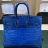 WhatsApp Image 2025-07-31 at 17.39.52 Hermès Birkin 25 crocodile poro porosus lisse stampa U second hand colore blue hardware palladio full set con scontrino ufficiale Hermès