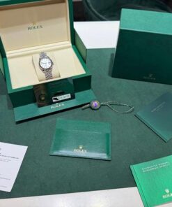 Alternative view of Rolex Datejust 31 NUOVO 2025 Settembre Jubilee argentè argento full set con documenti e scatola