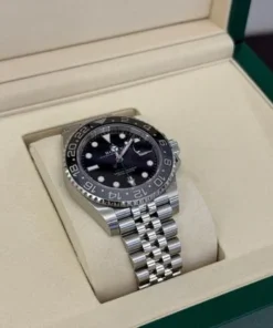 Alternative view of Rolex GMT-Master II NUOVO 2025 Italia Jubilee Bruce Wayne full set con documenti e scatola