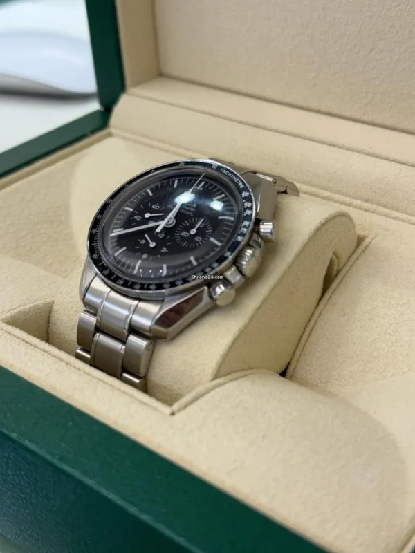 Omega Speedmaster Professional Moonwatch del 2017 full set top condition con documenti e scatola